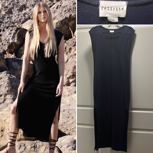 FELICITE APPAREL V Neck Cotton Dress - Navy Blue